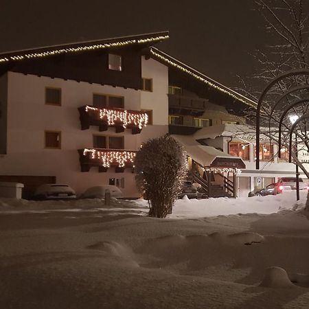 Gasthof Hotel Schermer バート・ヘーリング エクステリア 写真